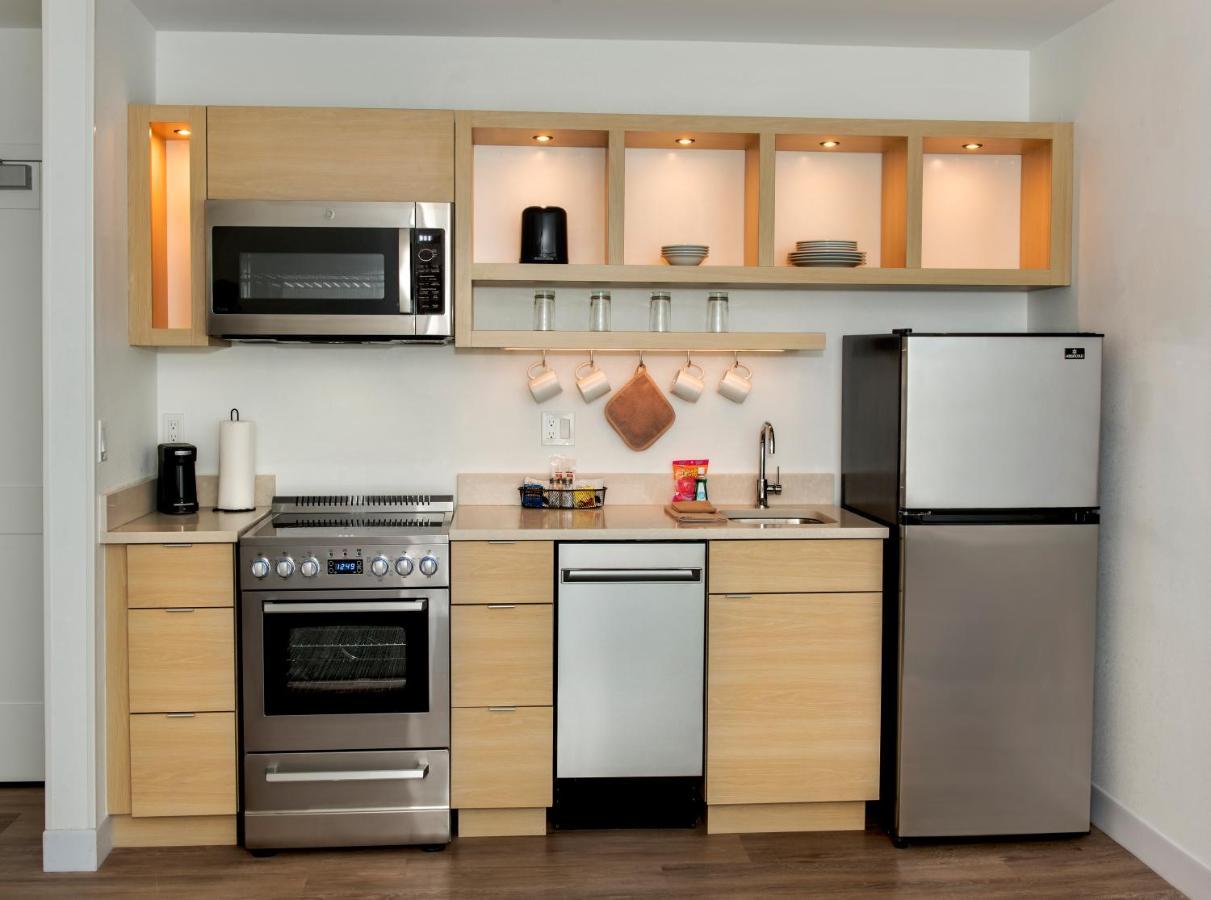 Towneplace Suites Portland Airport Me South Portland Eksteriør billede
