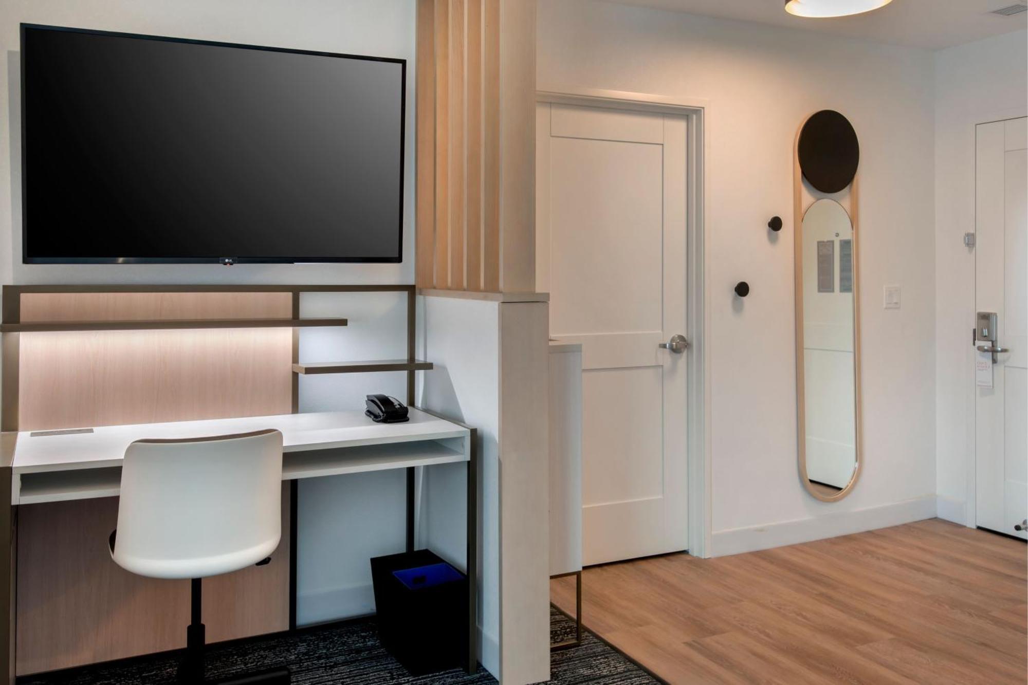Towneplace Suites Portland Airport Me South Portland Eksteriør billede